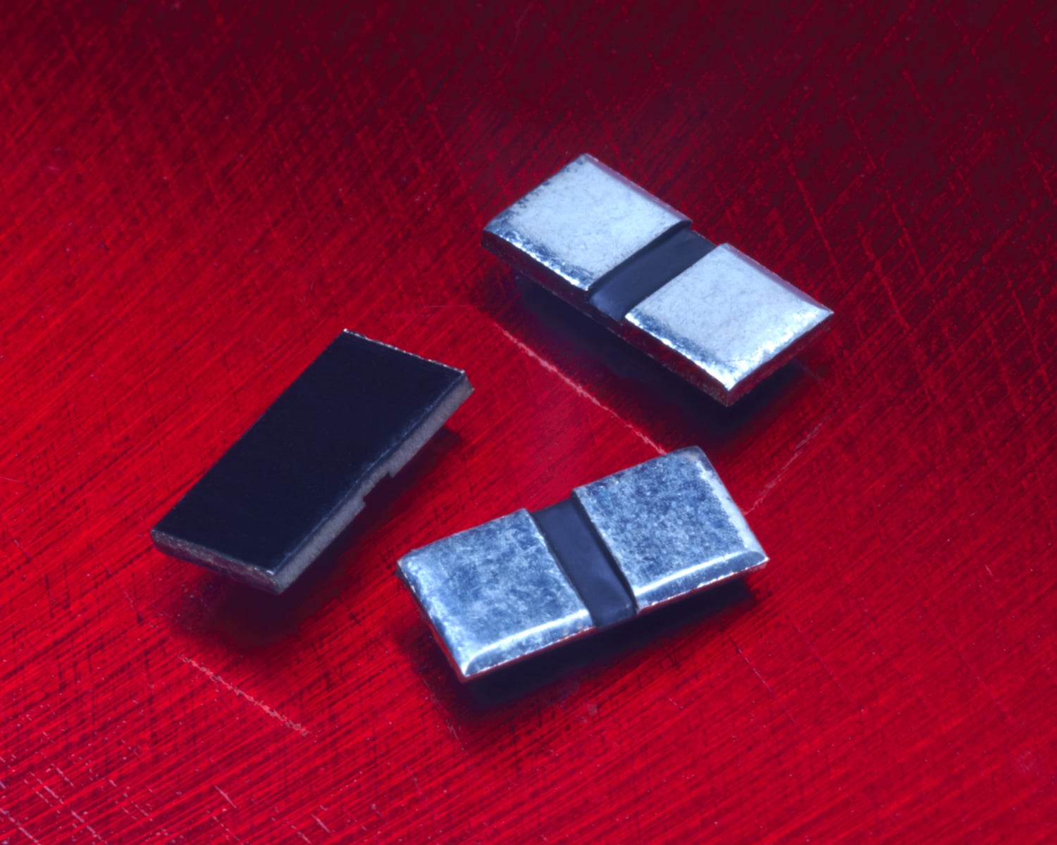 Demand for metal plate microresistors rising Passive Components Blog