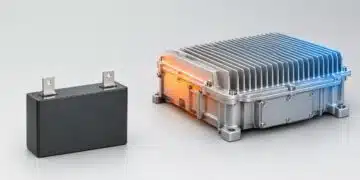 Conceptual Toray heat-resistant film capacitor beside an inverter cooling structure.