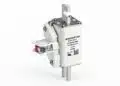 SCHURTER EKO square-body DC fuse variants with ceramic bodies and different metal terminal arrangements